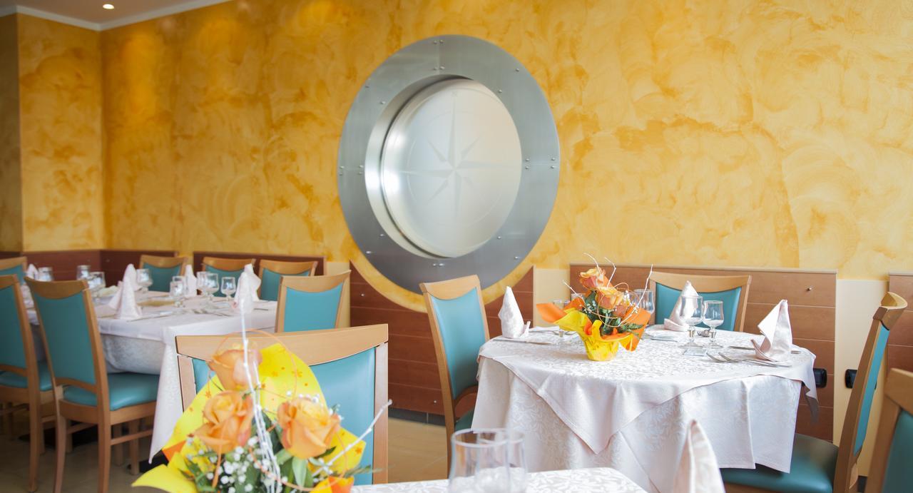 Hotel Atlas Alba Adriatica Εξωτερικό φωτογραφία